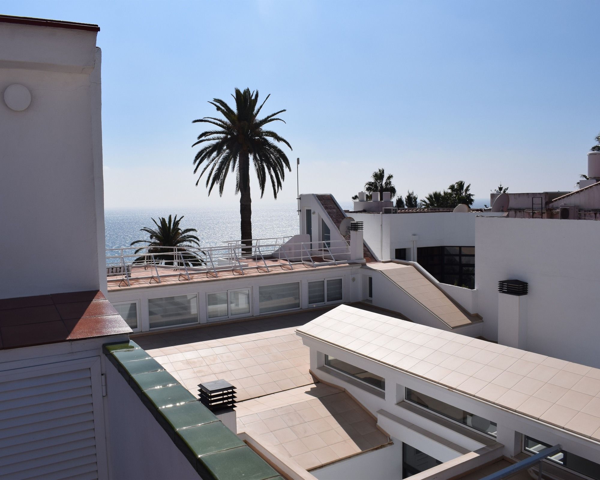 Carabeo 48 Apartment Nerja Exterior photo